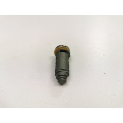 Cylinder zamka do klamki drzwi lewy przód Seat Toledo OE 1L0837061D