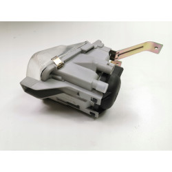 Reflektor przeciwmgłowy prawy przód Opel Astra F OE 90442267