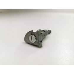 Zamek bębenkowy z obudową lewy przód Volkswagen Passat CC OE 107837167ME