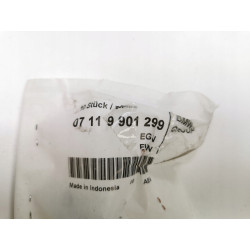 Blachowkręt z podkładką BMW F20 F21 F22 F45 F46 OE 07119901299 7119901299