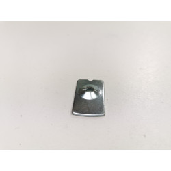 UCHWYT MOCOWANIA BŁOTNIKA FIESTA 08-19 C-MAX 10-15 OE 2026898