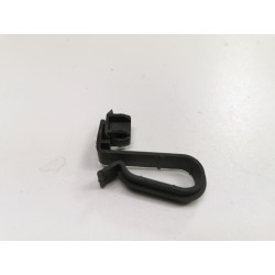 ZACISK PRZEWODU UKŁADU CHŁODZENIA FORD KUGA FOCUS W709957-S300 1306691