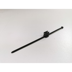 Opaska zaciskowa z gniazdem zaciskowym Volkswagen / Audi / Seat 3D0971838M