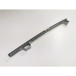 PROWADNICA SZYBY PRAWY LEWY PRZÓD OPEL CORSA C 13205896