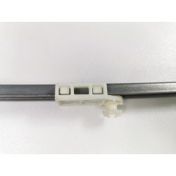 PROWADNICA SZYBY PRAWY LEWY PRZÓD OPEL CORSA C 13205896