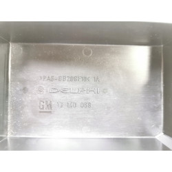 OBUDOWA POKRYWA SKRZYNKI BEZPIECZNIKOWEJ OPEL CORSA C 2003-2009 3D 13140088