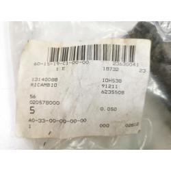 OBUDOWA POKRYWA SKRZYNKI BEZPIECZNIKOWEJ OPEL CORSA C 2003-2009 3D 13140088