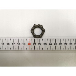 Nakrętka piasty koła Nakrętka koronowa M16 OPEL CORSA B 8967950