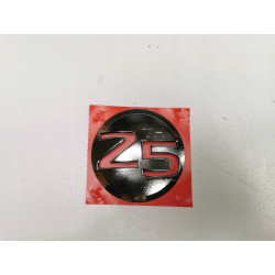 Emblemat znaczek logo KLAPY TYLNEJ NISSAN MICRA OE 90890-BG01A