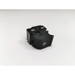 Przełącznik elektrycznego składania haka holowniczego AUDI A5 8W09595115PR