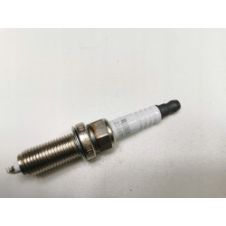ŚWIECA ZAPŁONOWA 224011526R NISSAN RENAULT OE 22401-00Q1B