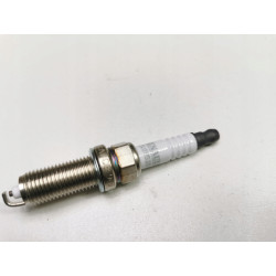 ŚWIECA ZAPŁONOWA 224011526R NISSAN RENAULT OE 22401-00Q1B