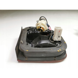 LAMPA TYLNA PRAWA W KLAPIE DAEWOO LANOS HB 5 DRZWI 1997-2006 21-4646R
