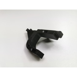 Uchwyt prawego kierunkowskazu Mercedes-Benz 374/940/958 A0008260814