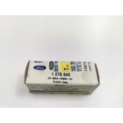 Czujnik ciśnienia układu wspomagania Focus Mk1 OE 1076646