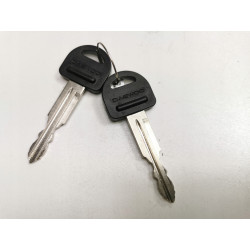 BĘBENEK WKŁADKA ZAMKA DRZWI PRAWY PRZÓD DAEWOO TICO 82200-70811
