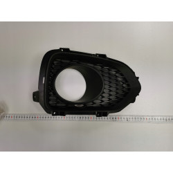 POKRYWA-CZARNA PRZEDNIA PRZECIWMGIELNA PRAWA KIA SORENTO OE 86524 2P010