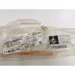 Czujnik spalania stukowego silnika X156 X204 GLA GLC GLE GLK A000905730364