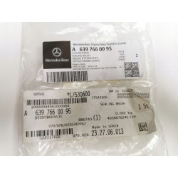 Uszczelka drzwi tylnych lewych Mercedes W639 Vito OE A6397660095