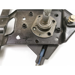 Podnośnik szyby do VW GOLF, VENTO z przodu po prawej 1H0837402B