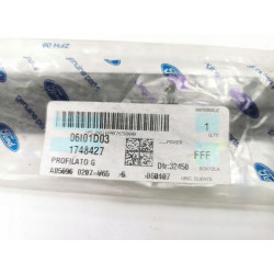 Uszczelka drzwi listwa zgarniająca tył lewa Ford Focus MK2 OE 1748427