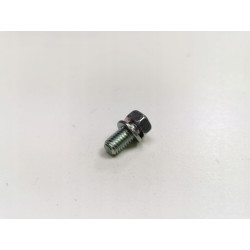 Śruba M7.75 X 15 osłona sprzęgła NISSAN OE 01121-00772