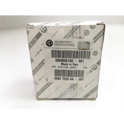 Pokrywa klemy plusowej + akumulatora Alfa Romeo Giulietta 2013- 50555748