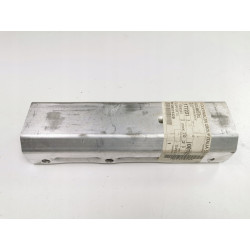 Wspornik, strefa zgniotu prawy tył Audi A4 2001- OE 8E0807332B