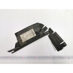 PROWADNICA POWIETRZA PRAWA VW PASSAT AUDI A4 A6 OE 8G0121286A