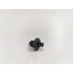 ZACZEP, LISTWA DRZWI PRZEDNICH- ZACZEP, LISTWA KLAPY TYLNEJ PAJERO MR381913