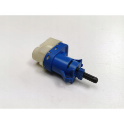 Włącznik świateł STOP Alfa Romeo 159 Fiat Punto Doblo OE 53378929