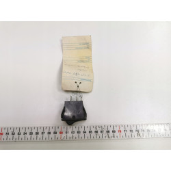 Przełącznik podgrzewanej tylnej szyby SEAT IBIZA 89-92 OE SE021952700H