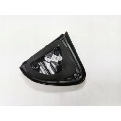 LAMPA TYLNA PRAWA RENAULT CAPTUR OE 265501712R