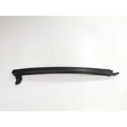 PROWADNICA SZYBY DRZWI TYLNYCH PRAWYCH FIAT TEMPRA 7600953