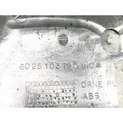 POKRYWA WYCIERACZKI RENAULT ESPACE II OE 6025103792