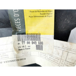 Poszycie, wnęka na koło lewy przód Renault Twingo OE 7700849688