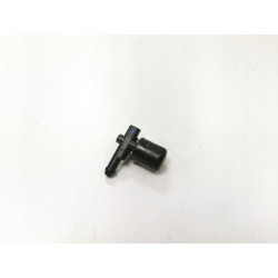 ORYGINALNA PRAWA DYSZA SPRYSKIWACZ PRZÓD OPEL CORSA D 13182862