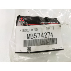 ZAWIAS DRZWI PRZÓD MITSUBISHI L200 PAJERO MONTERO OE MB574274