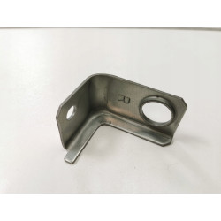 Dolny wspornik mocowania chłodnicy prawy MITSUBISHI OUTLANDER OE 1351A072