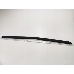 Uszczelka zewnętrzna drzwi przednich PRAWA 10-15 HYUNDAI TUCSON 82220 2S000