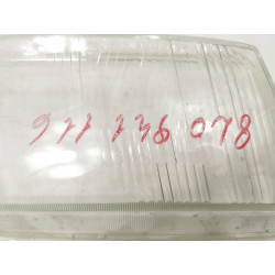 KLOSZ SZKŁO LAMPY PRAWY PRZÓD HELLA AUDI A3 1997- OE 8L0941116