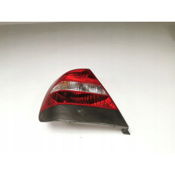 LAMPA TYLNA LEWA DAEWOO NUBIRA 2 SEDAN CIEMNY PAS 96272035