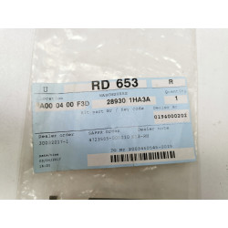 Dysza spryskiwacza prawa szyby przedniej NISSAN ALMERA MICREA 28930-1HA3A