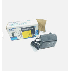 ZASILACZ 12V 230V ODPOWIEDNI DLA RENAULT 7711227941