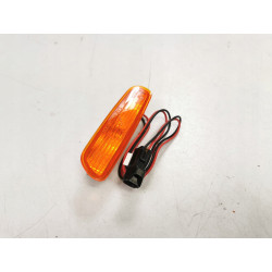 Boczna lampa znacznikowa przednia lewa tylna prawa żółta Volvo S40 30613665