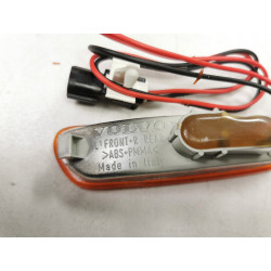 Boczna lampa znacznikowa przednia lewa tylna prawa żółta Volvo S40 30613665