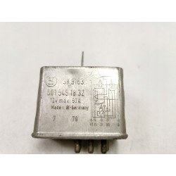 Mercedes W115 Diesel Przekaźnik czasówka świec żarowych 0015451832 SK9163
