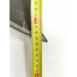 Listwa ozdobna przedłużenia prawego przedniego błotnika Duster I 984907481R
