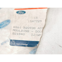 Listwa ozdobna / ochronna, drzwi do FORD FIESTA MK6 MK5 OE 1547729