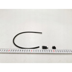 ZESTAW DYSZY SPRYSKIWACZA SZYBY PRZEDNIEJ D do Kia Pregio 0K72A 67525
